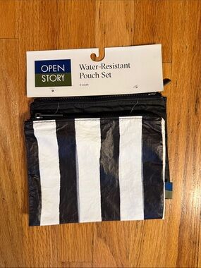 Open Story Water-Resistant Pouch Set